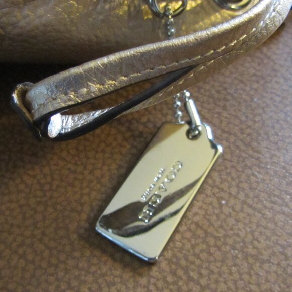 COACH Derby Crossbody Rose Gold Drawstring Bucket Bag Purse - Picture 3 of 6